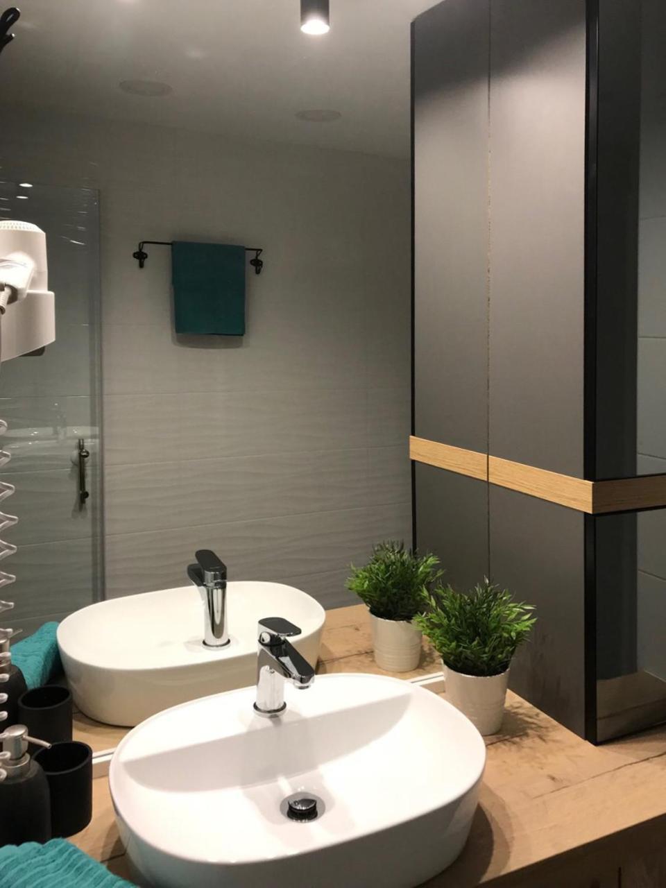 Studio Apartments Lace Novalja Εξωτερικό φωτογραφία